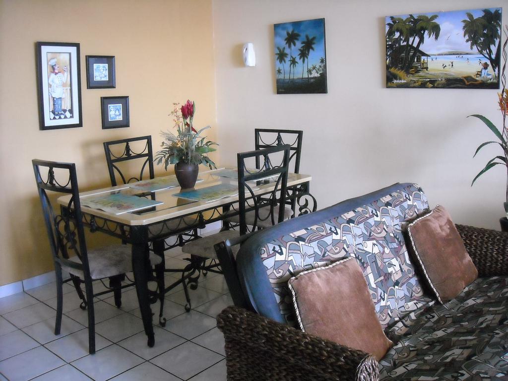 Ocean Front Apartment Luquillo Luaran gambar