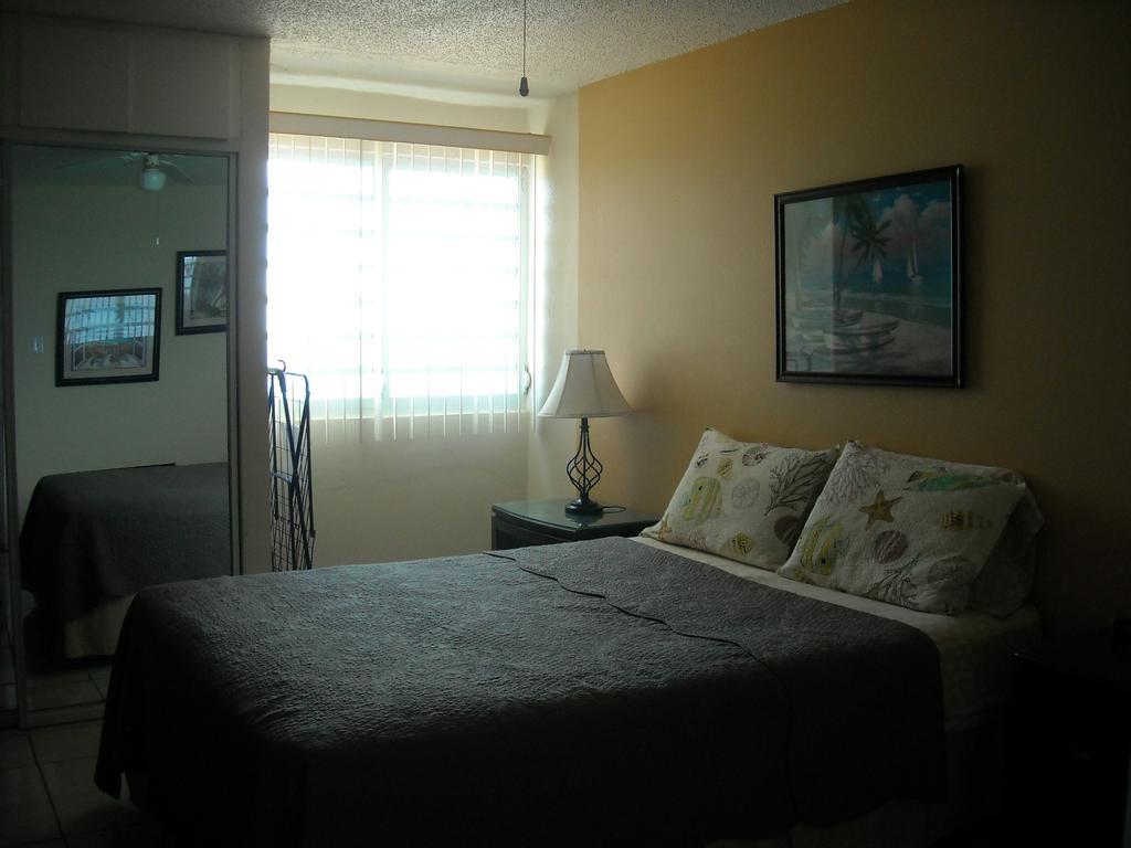 Ocean Front Apartment Luquillo Luaran gambar