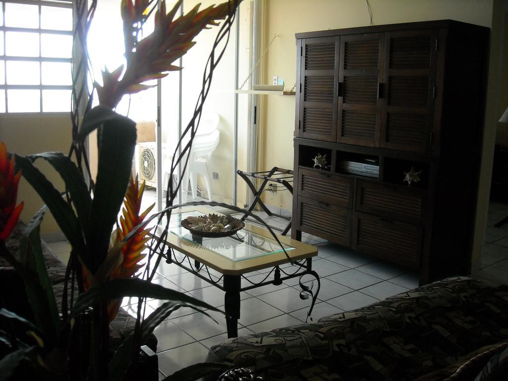 Ocean Front Apartment Luquillo Luaran gambar