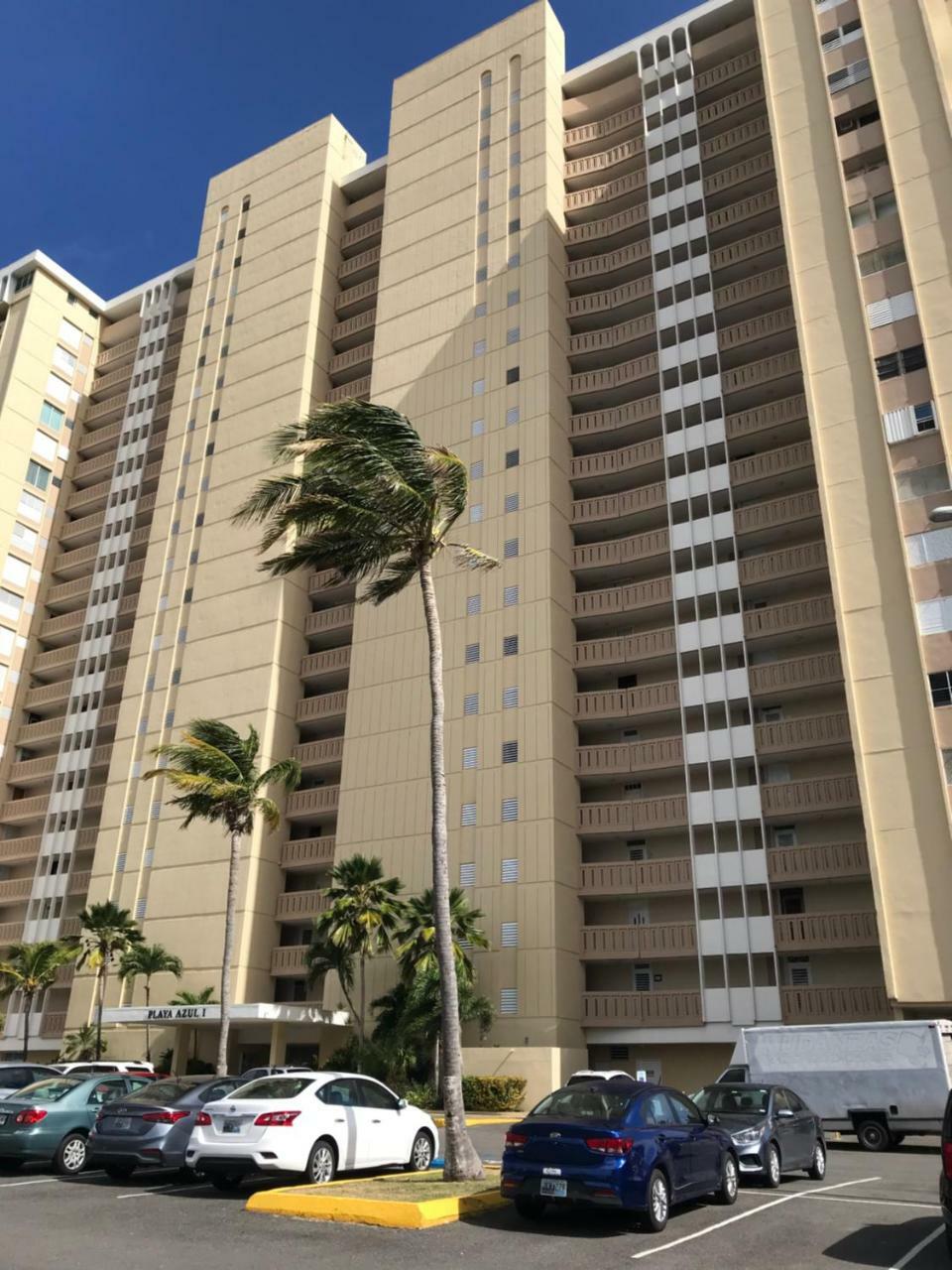 Ocean Front Apartment Luquillo Luaran gambar
